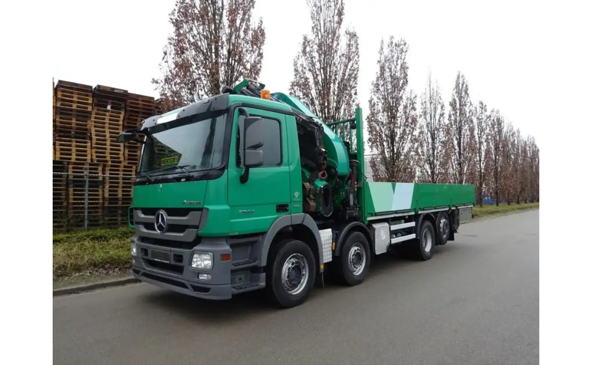 Mercedes-Benz ACTROS 3544 8X2 EURO 5 / EFFER 470 / 6S + FLY JIB / 47 T/M CRANE / REMOTE CONTROL / PERFECT CONDITION !!